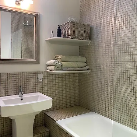 1 Bed In Penrith Oc-94064 Holiday home *