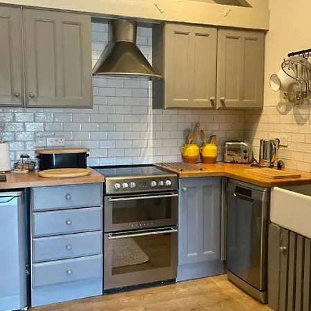 1 Bed In Penrith Oc-94064 워터밀록